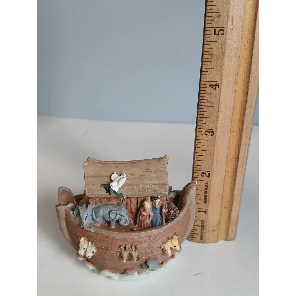 Vintage Resin Noah's Ark Hinged Diorama Inside